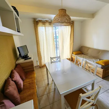 Apartmán Mitoyenne Climatisee Avec Piscine, 4 Pers, Parking - Fr-1-607-210