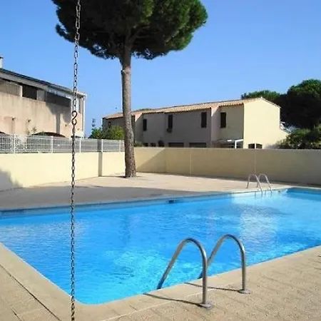 Mitoyenne Climatisee Avec Piscine, 4 Pers, Parking - Fr-1-607-210 * Agde